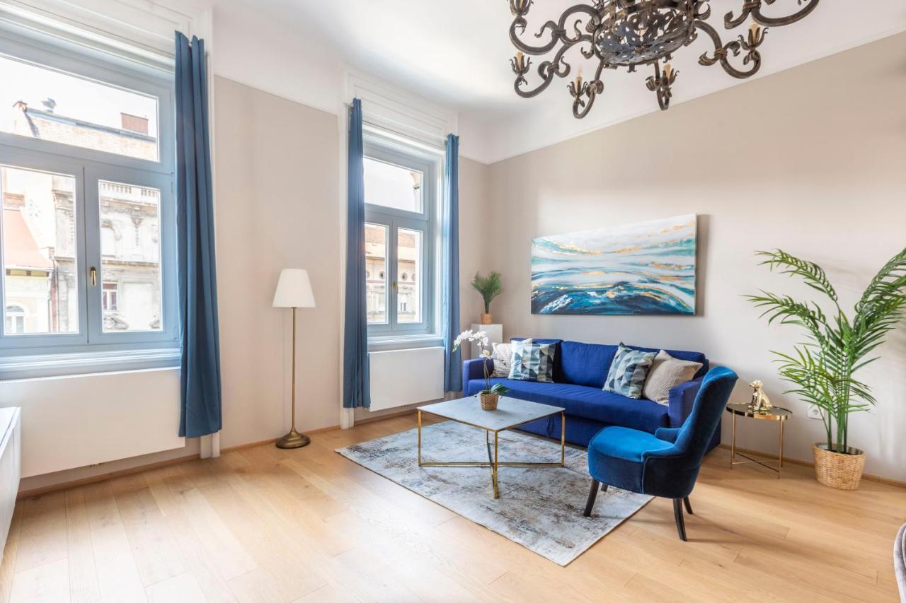 Luxury Elizabeth Residence Next To The New York Cafe — Photos 3